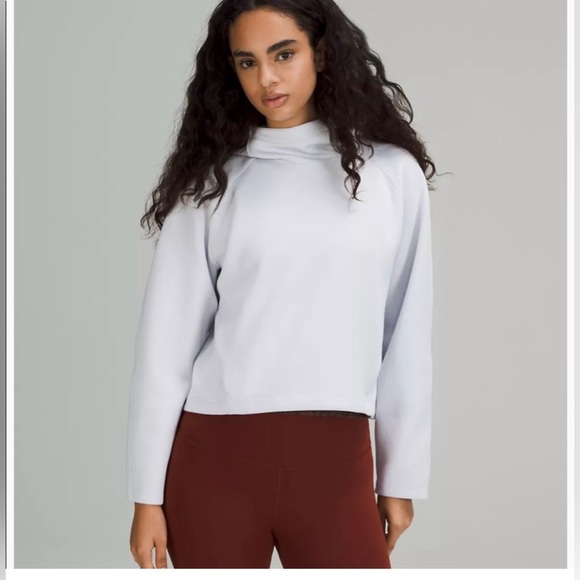Lululemon -AirWrap Modal Pullover Hoodie in Alpine White (very light grey) - Picture 3 of 5